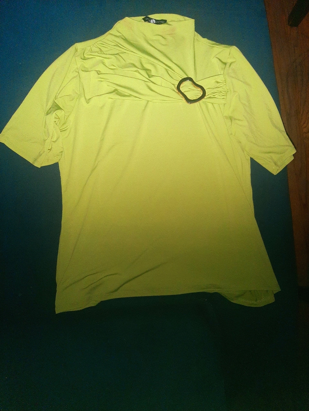 Ashley Stewart Lime Green Draped Top with Decorative Ring Size 14/16